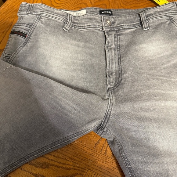 Diesel Men's Combat RR55 Jeans Gray Sz 33x28.5 Distressed Tapered Straight Leg - Picture 6 of 16